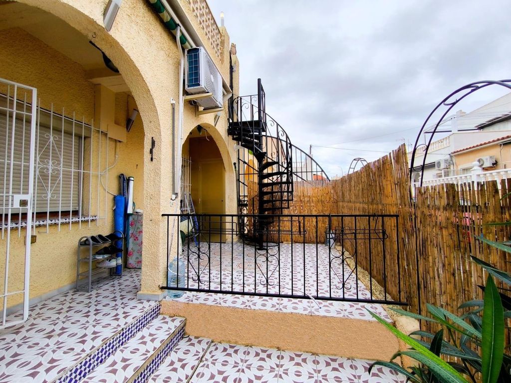 Property photo 1 of 22