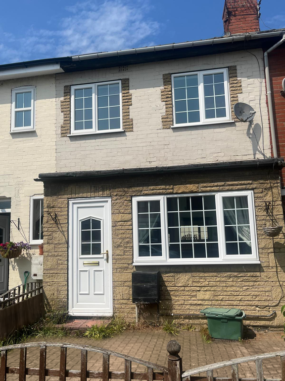 Property photo 1 of 5