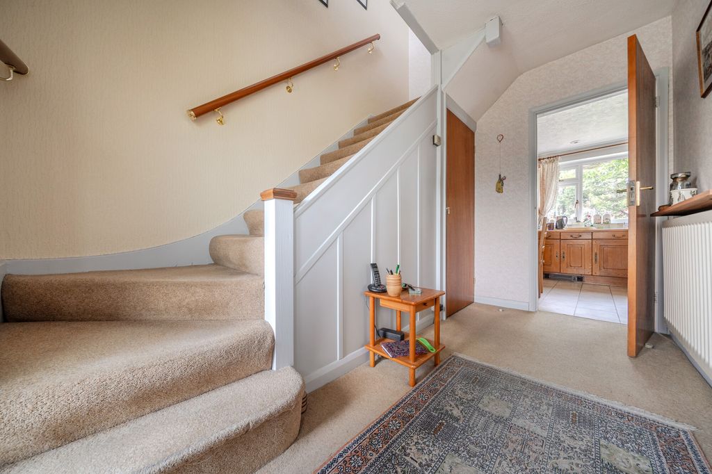 Property photo 2 of 11