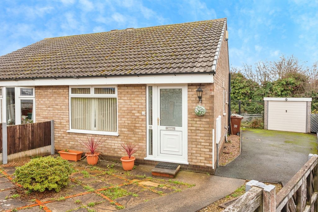 Property photo 2 of 17