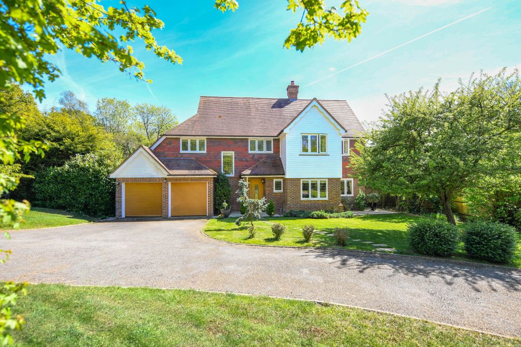 Property photo 1 of 37