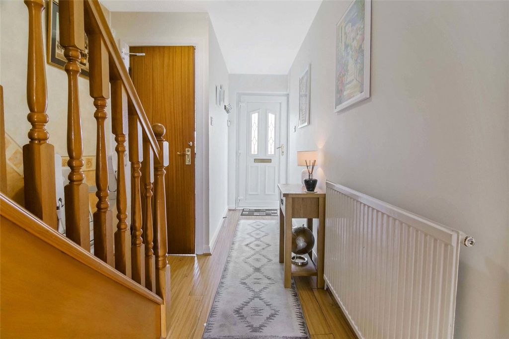 Property photo 2 of 21 Picture No. 20