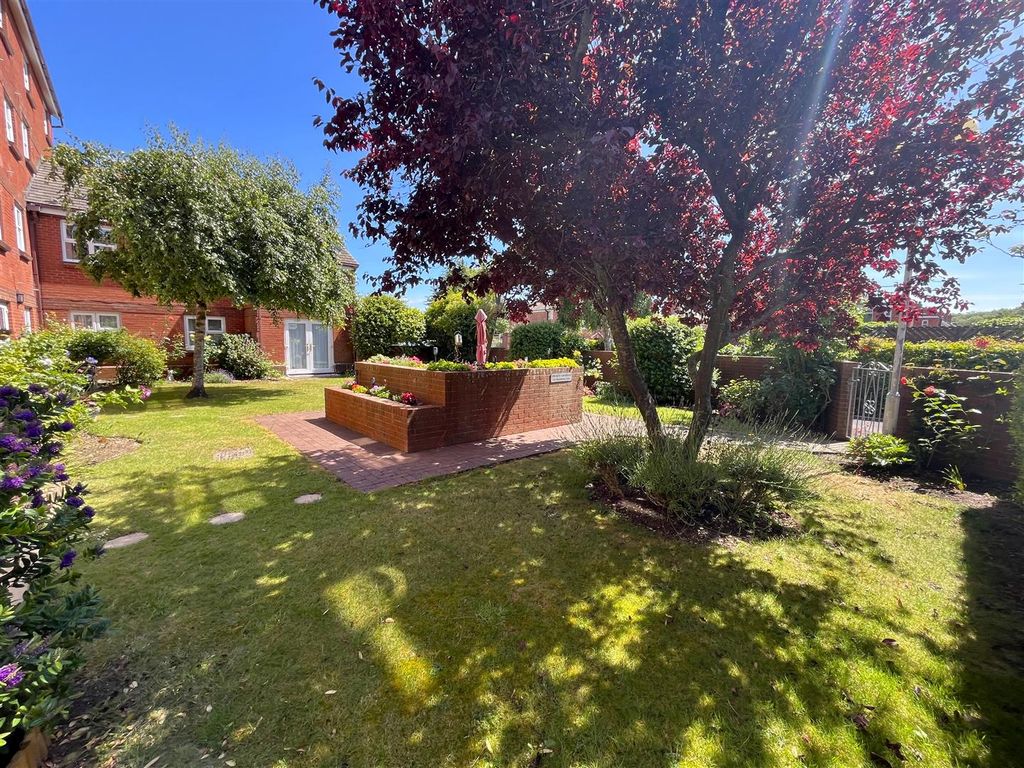 Property photo 2 of 15 Img_4097.Jpg
