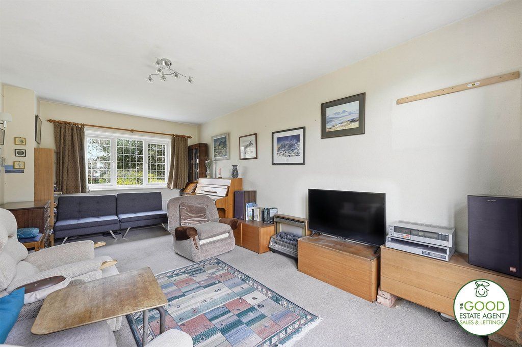 Property photo 3 of 38