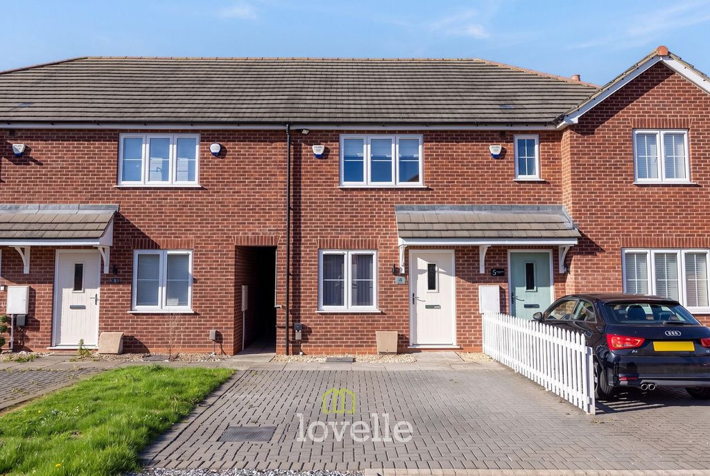 Property photo 1 of 19