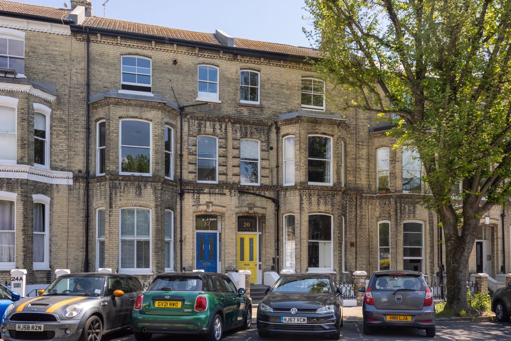 Property photo 1 of 12 Scf620Tr1