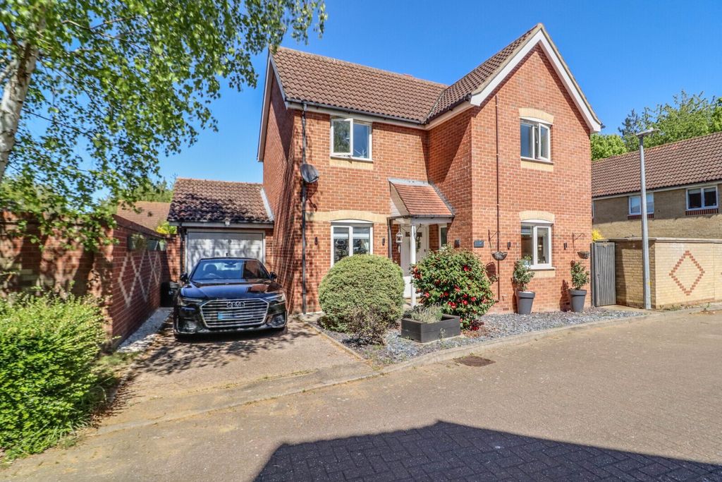 Property photo 1 of 25 Picture No. 32