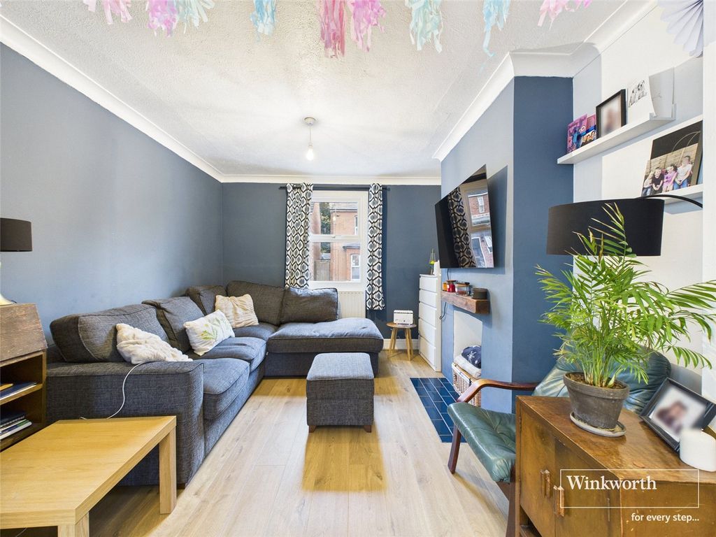 Property photo 2 of 10 Picture No. 15