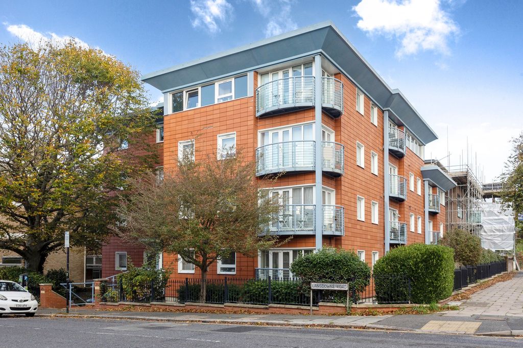 Property photo 1 of 15