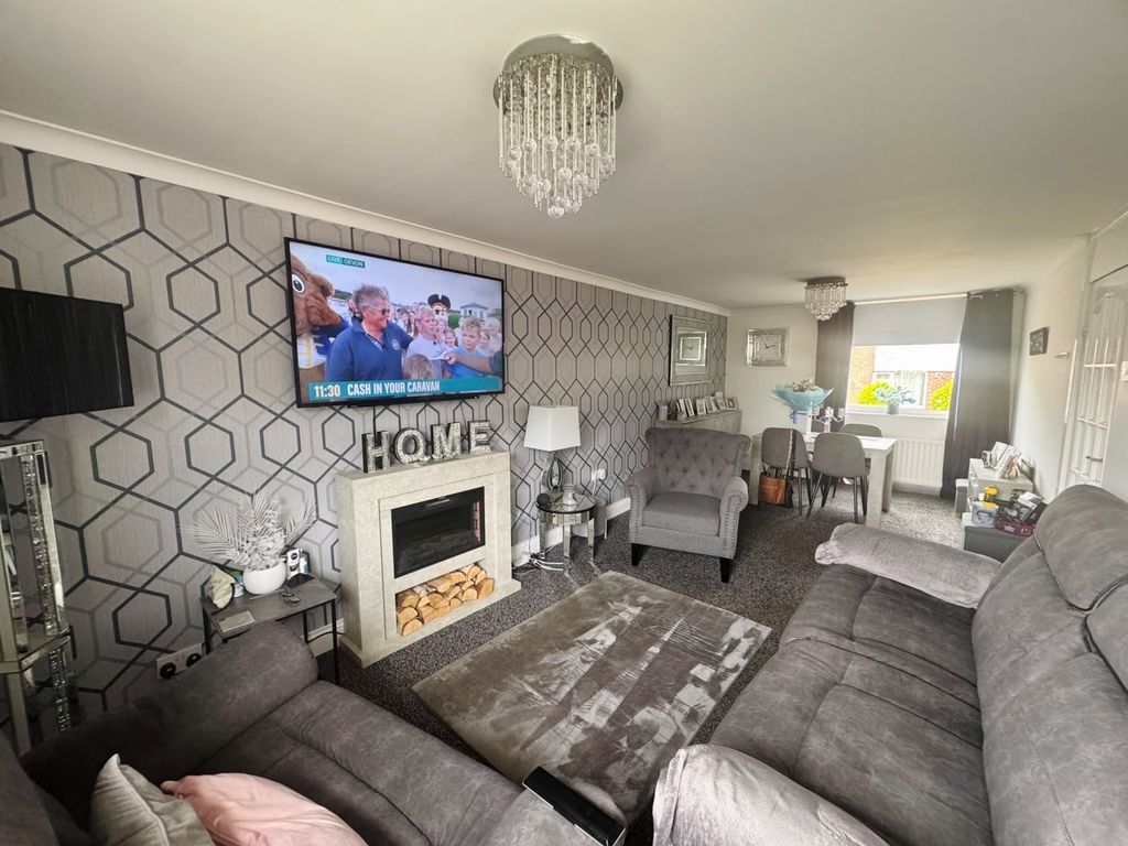 Property photo 3 of 12 7A8Fc09A-8Dcf-4905-A473-76B820B957Cf