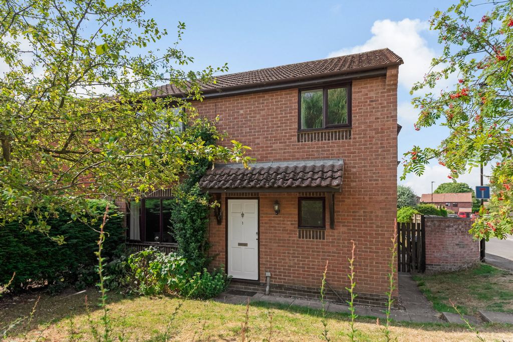 Property photo 1 of 16