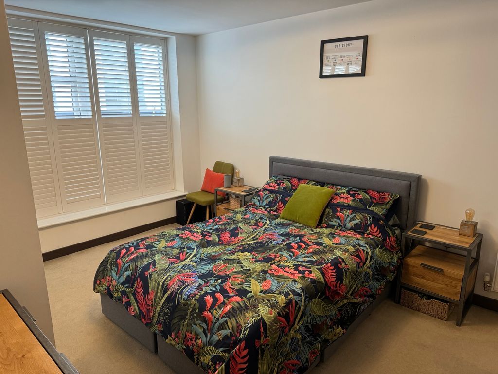 Additional image 8 of 2 bed penthouse for saleEast Station Road, Fletton Quays, Peterborough PE2