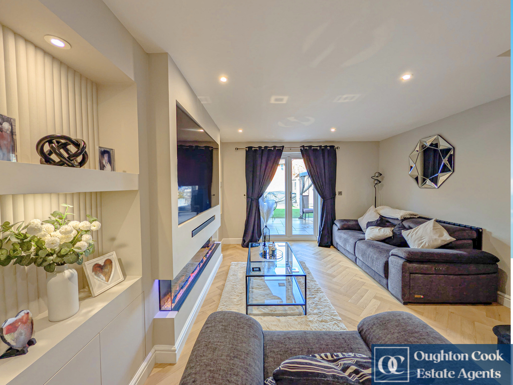 Property photo 3 of 24