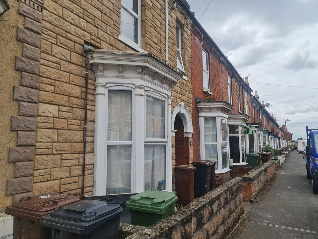 Property photo 3 of 3