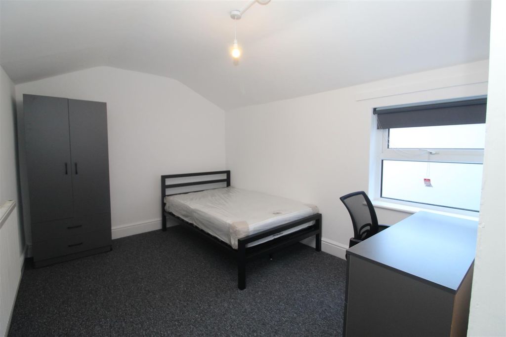 Property photo 1 of 8 Img_0832.Jpg