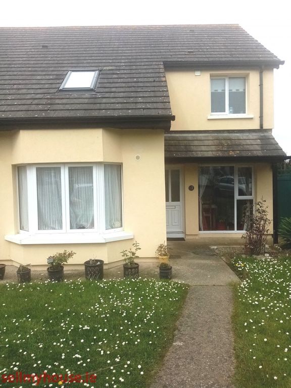 Property photo 1 of 9