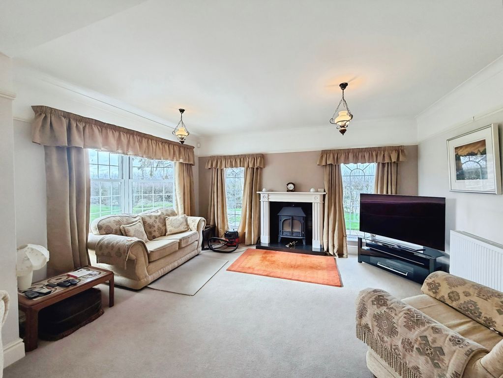 Property photo 3 of 18 9Bc6dc60-Img_0794