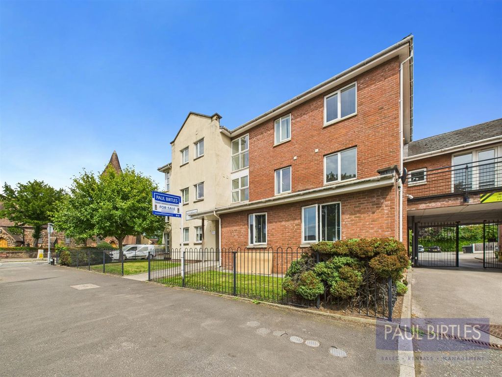 Property photo 1 of 14 Cam04378G0-Pr0184-Still009.Jpg