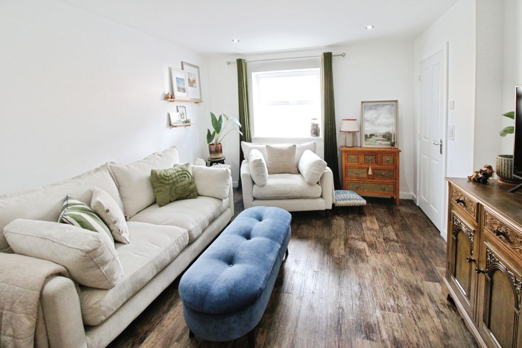 Property photo 2 of 16 D5Aa5Ea7-Img_3044.Jpg