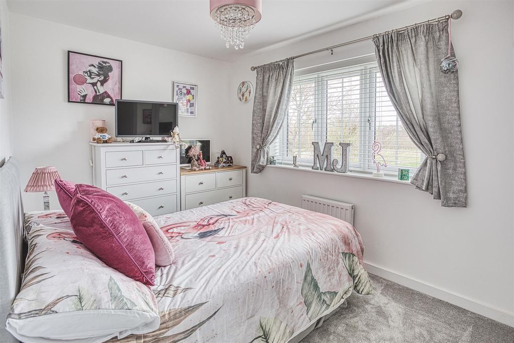 Additional image 18 of 5 bed detached house for saleBrettingham Drive, Kedleston Grange, Allestree DE22