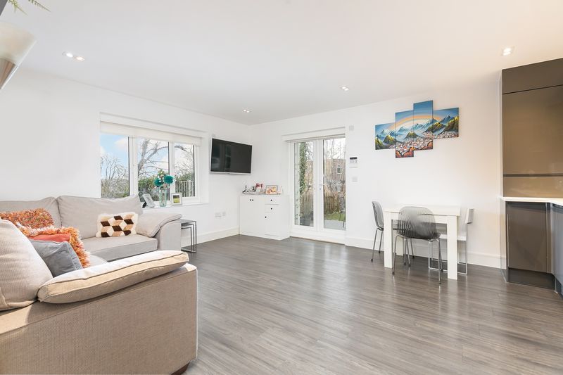 Property photo 2 of 17 Kitchen/Reception/Dining Room