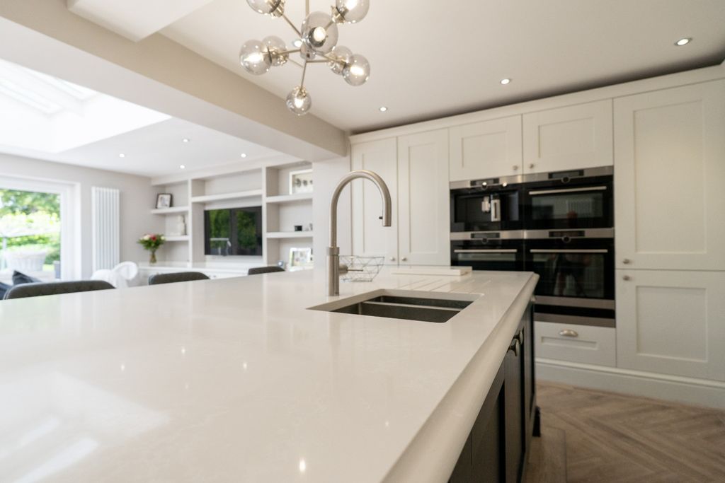 Property photo 3 of 48 4262294