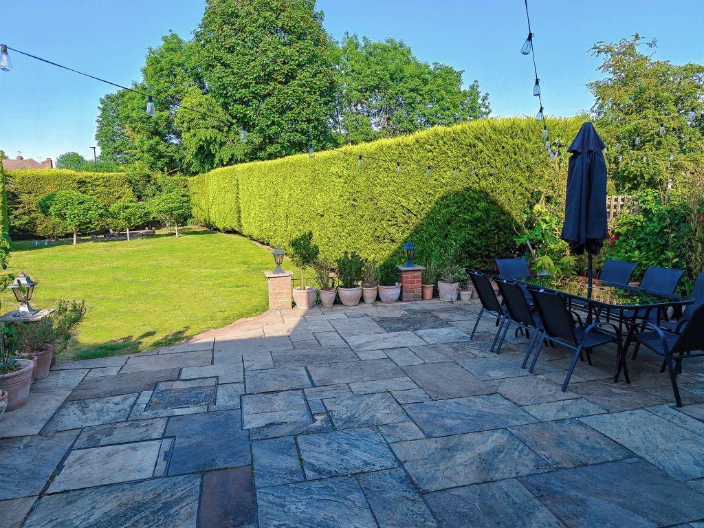 Property photo 2 of 18