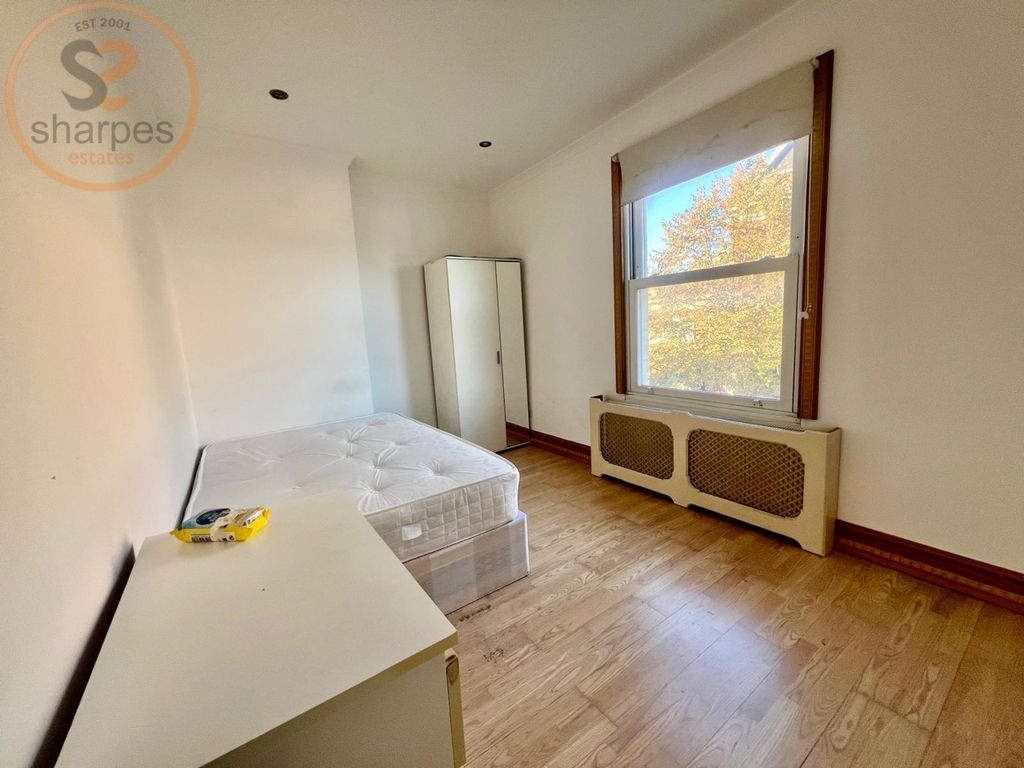 Property photo 1 of 8 Whatsapp Image 2025-10-06 At 16.55.50.Jpeg