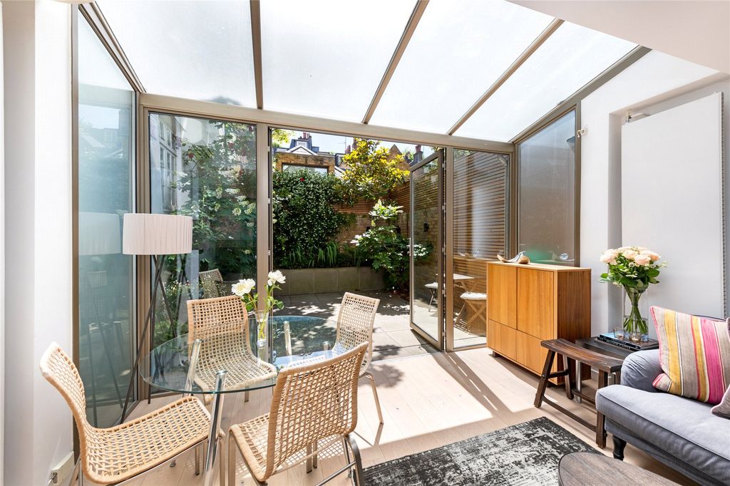 Property photo 3 of 15 Picture No. 04