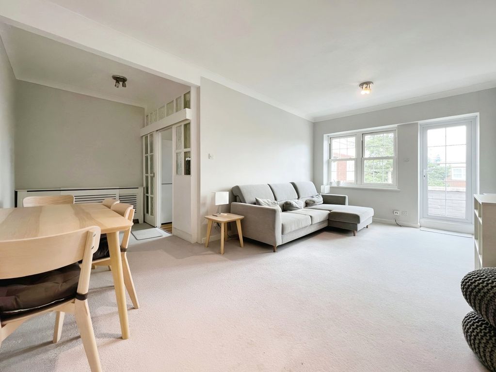 Property photo 2 of 7