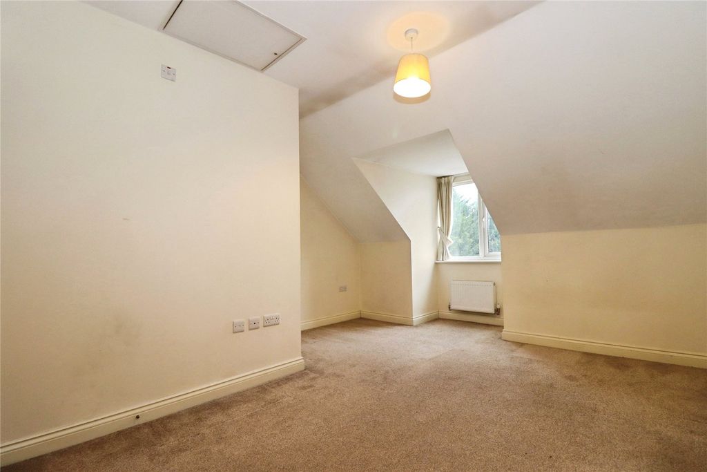 Property photo 2 of 20 Picture No. 09