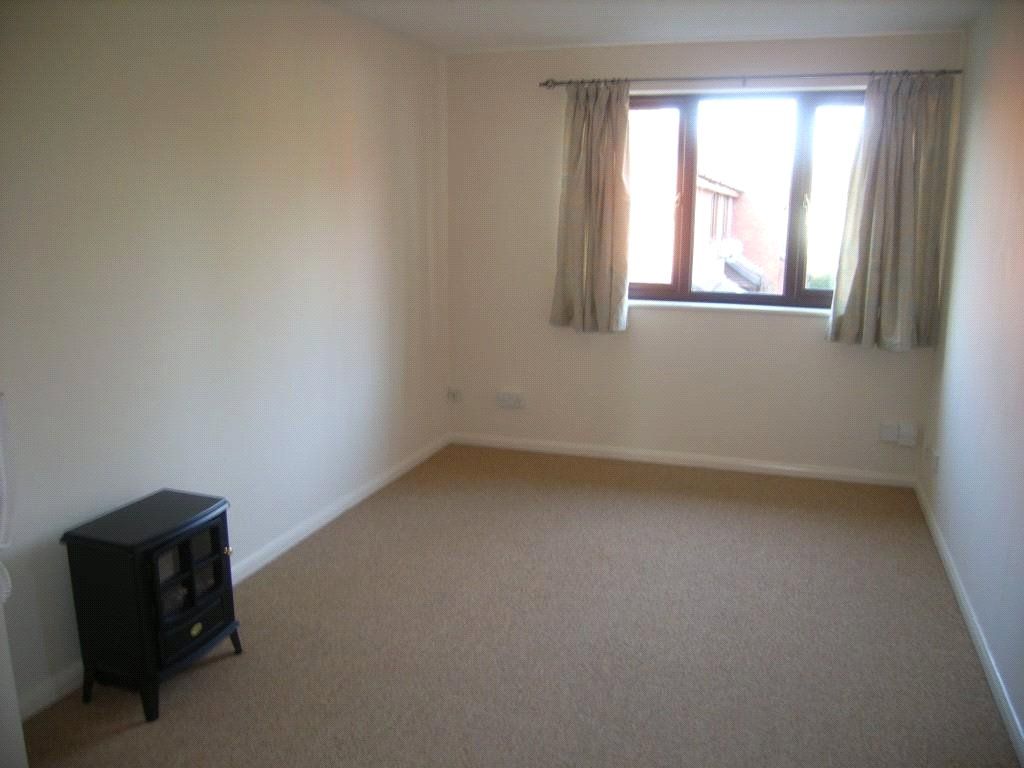 Property photo 3 of 5 Picture No. 05