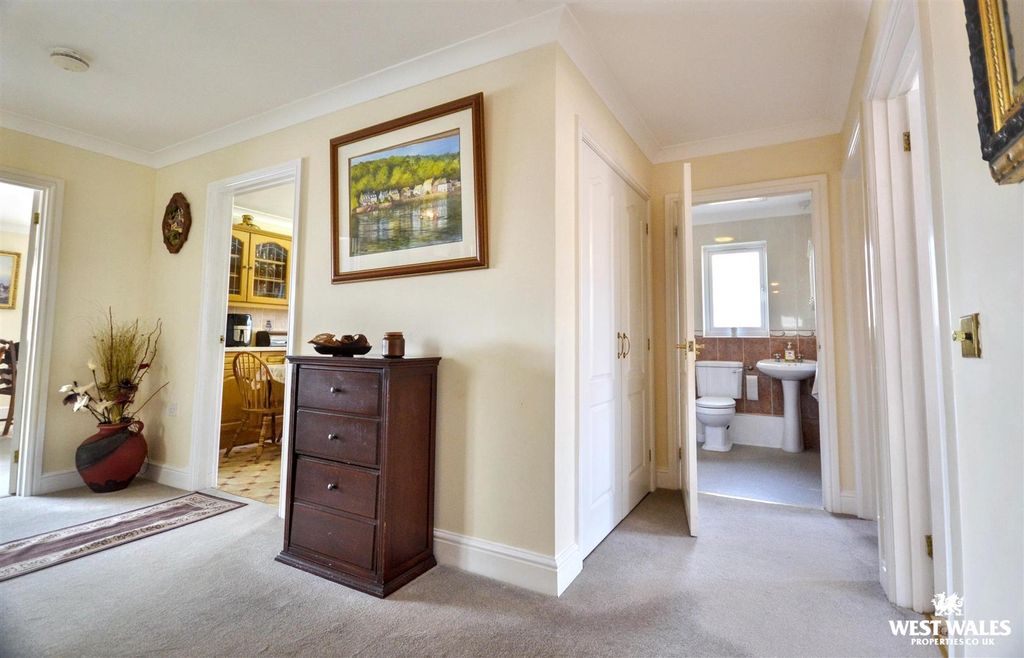 Additional image 14 of 3 bed detached bungalow for saleSkomer Drive, Milford Haven SA73