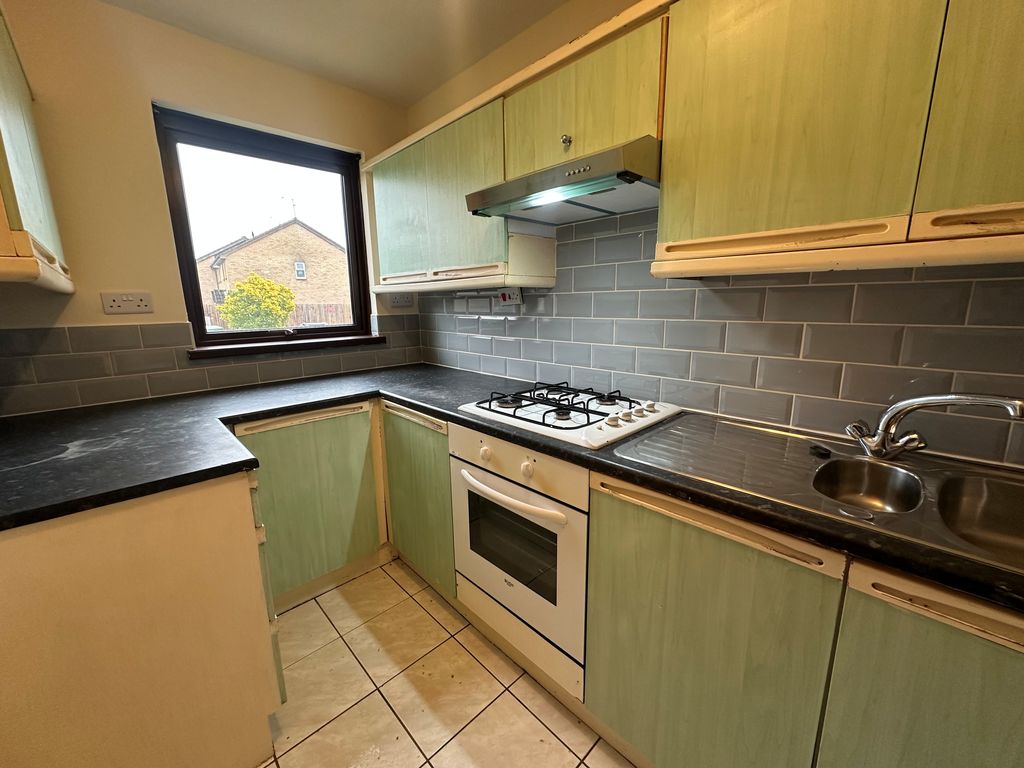 Property photo 2 of 8 Front