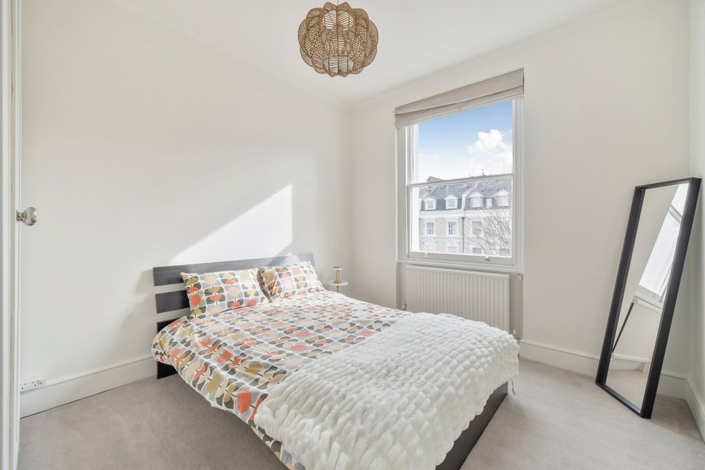 Property photo 3 of 9 1416473-8-6994701...