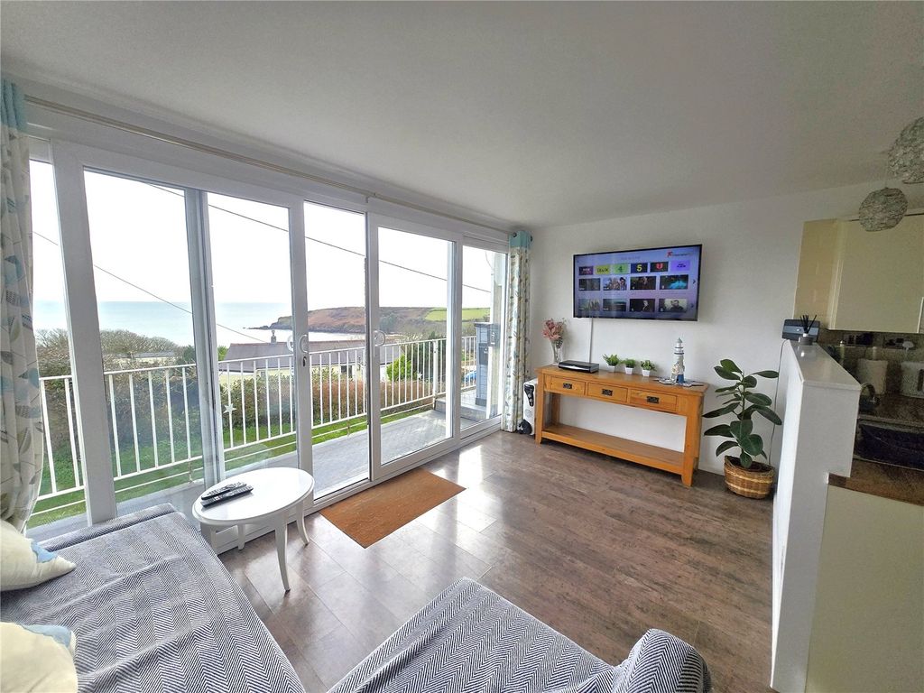 Property photo 2 of 14 Picture No. 32