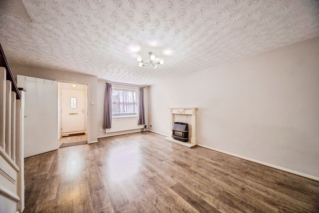 Property photo 3 of 22 Pbox-Img.Jpg