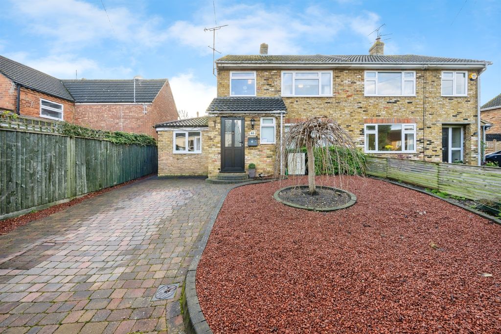 Property photo 1 of 29