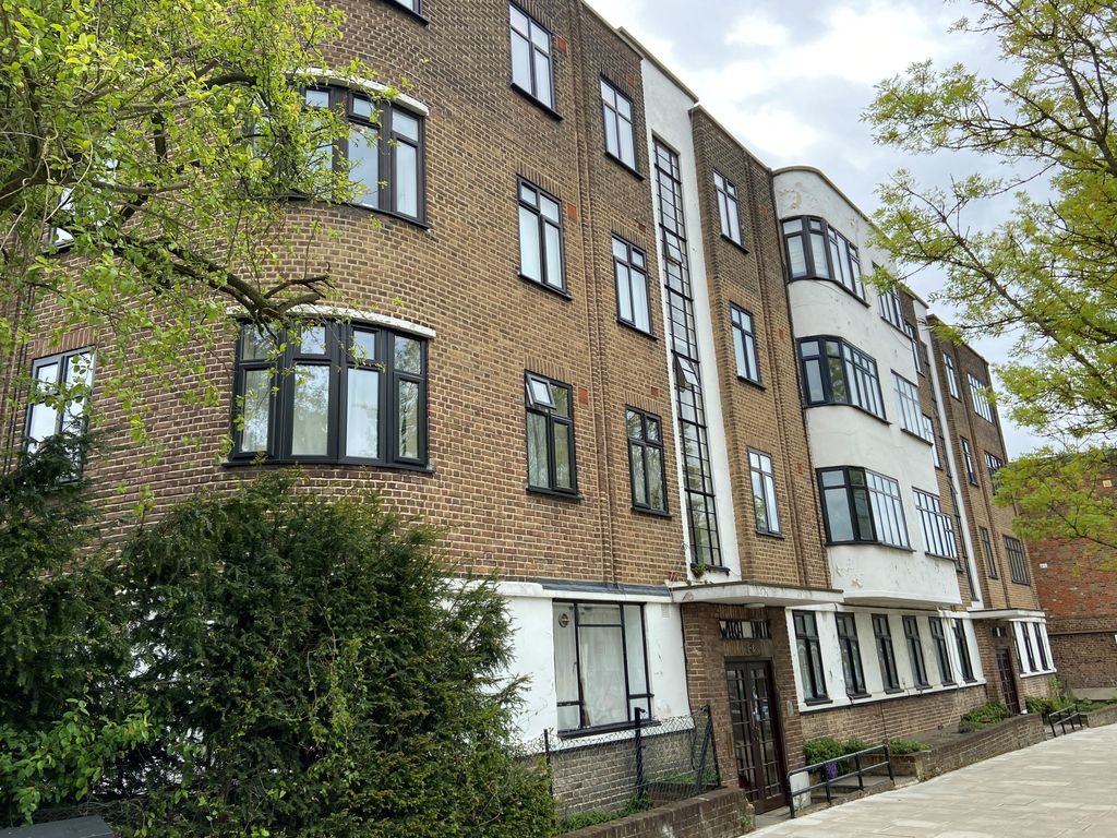 Property photo 1 of 8