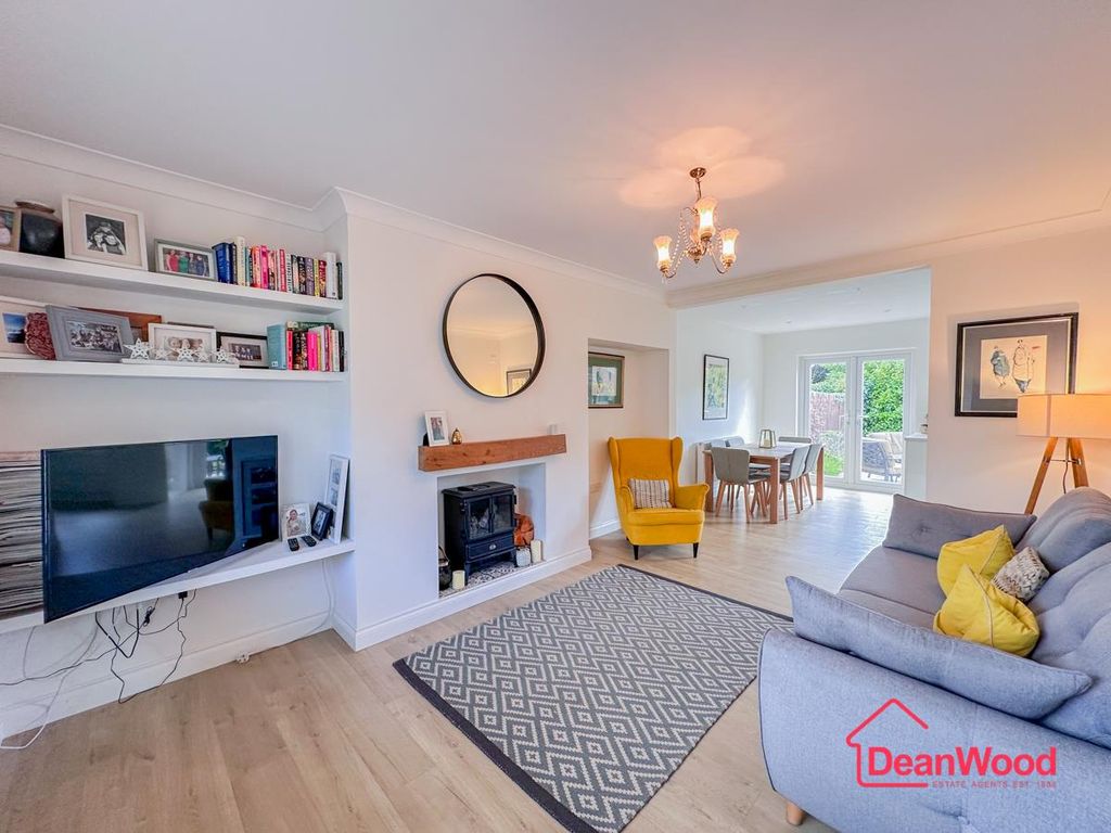 Property photo 3 of 21 3.Jpg