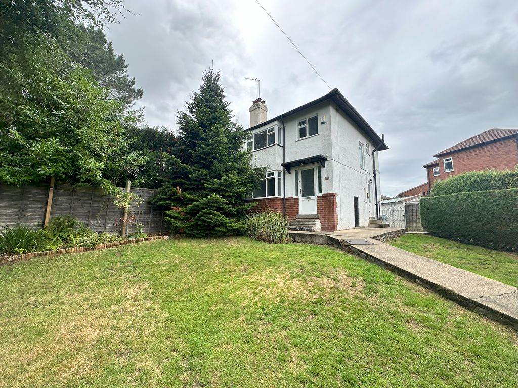 Property photo 2 of 9