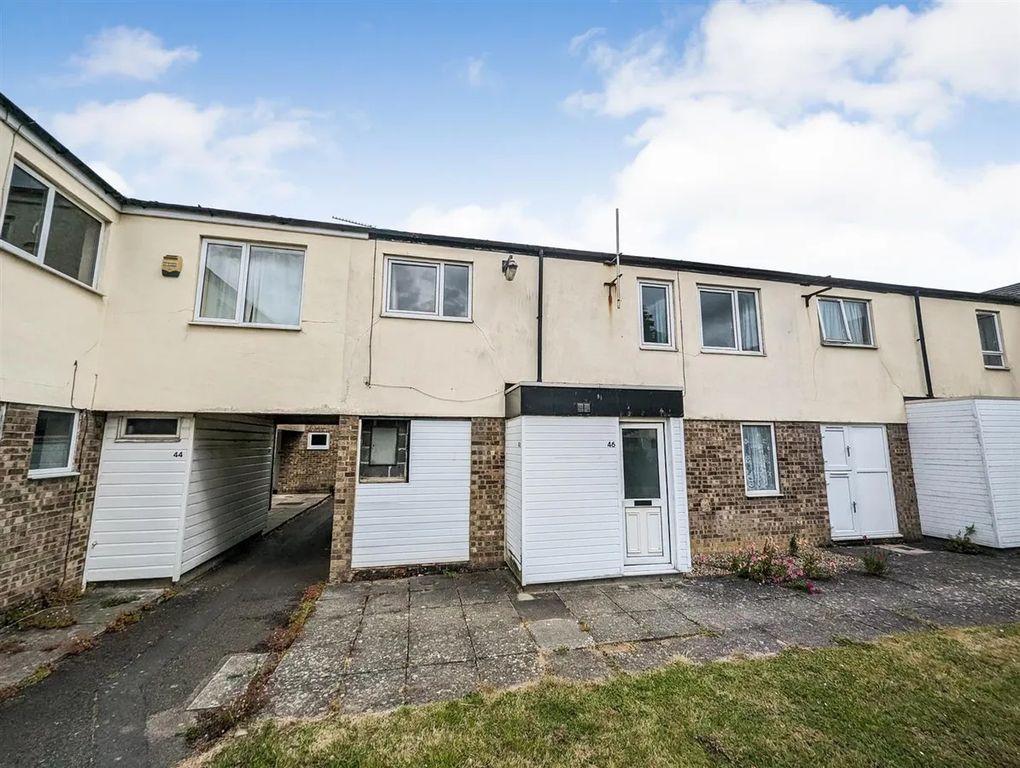 Property photo 1 of 18