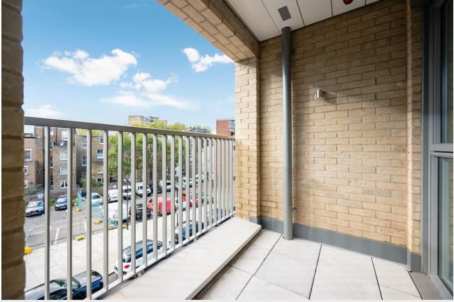 Property photo 3 of 4