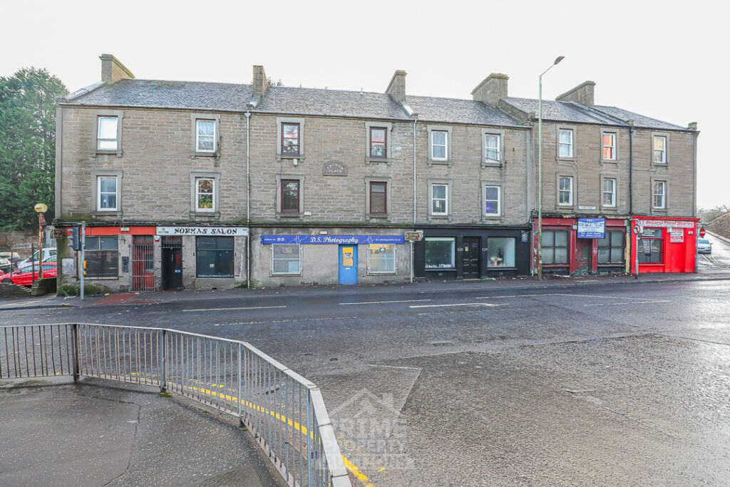 Property photo 2 of 5