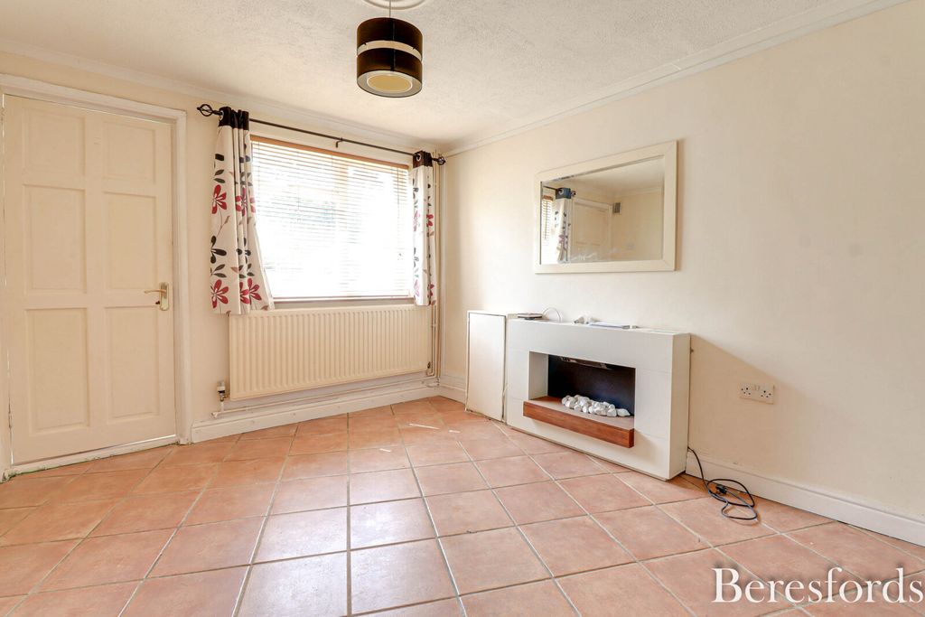Property photo 3 of 16 Picture No. 07