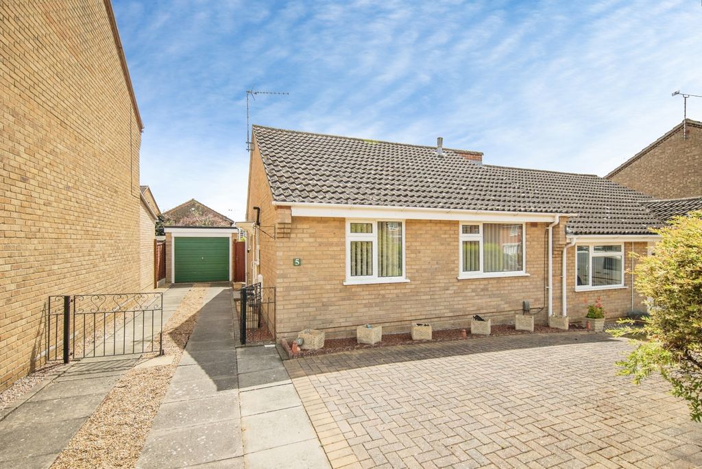 Property photo 1 of 14 Pbox-Img.Jpg