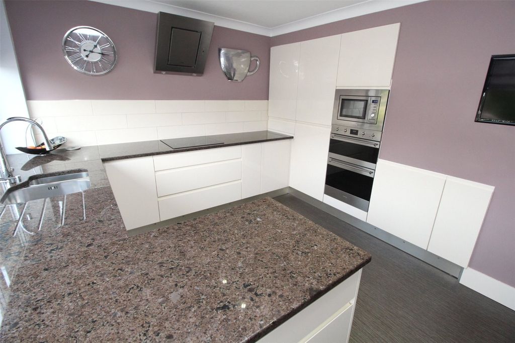 Property photo 2 of 14 Picture No. 39