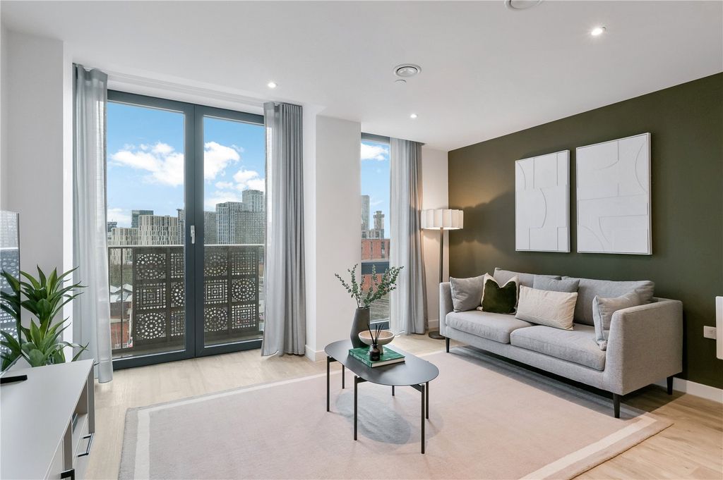 Property photo 3 of 14 Picture No. 07