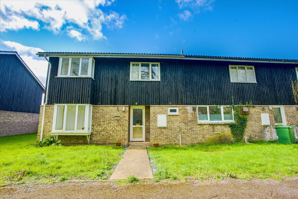 Property photo 1 of 11