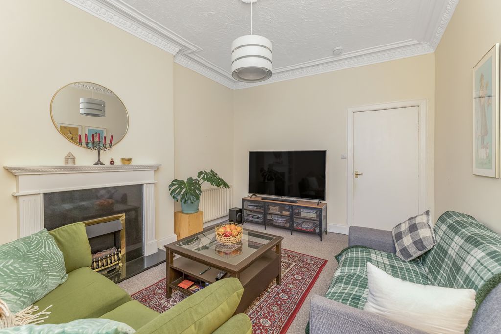 Property photo 3 of 14 Property Image 4